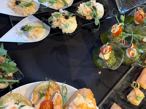 Сет брускетт и канапе на 30 персон в Рязани